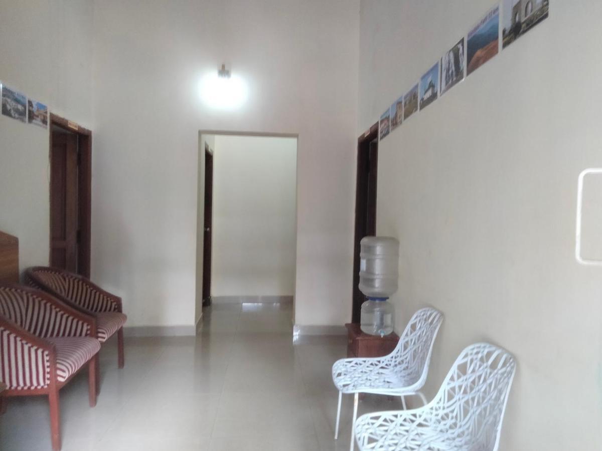 Prashanth Family Homestay マディケーリ エクステリア 写真